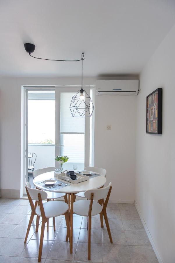 Apartman Melita Apartment Rijeka Exterior photo