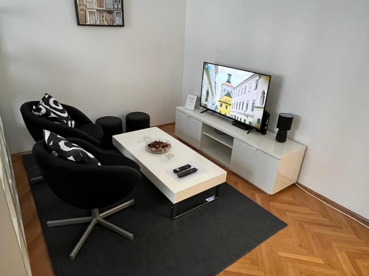 Apartman Melita Apartment Rijeka Exterior photo