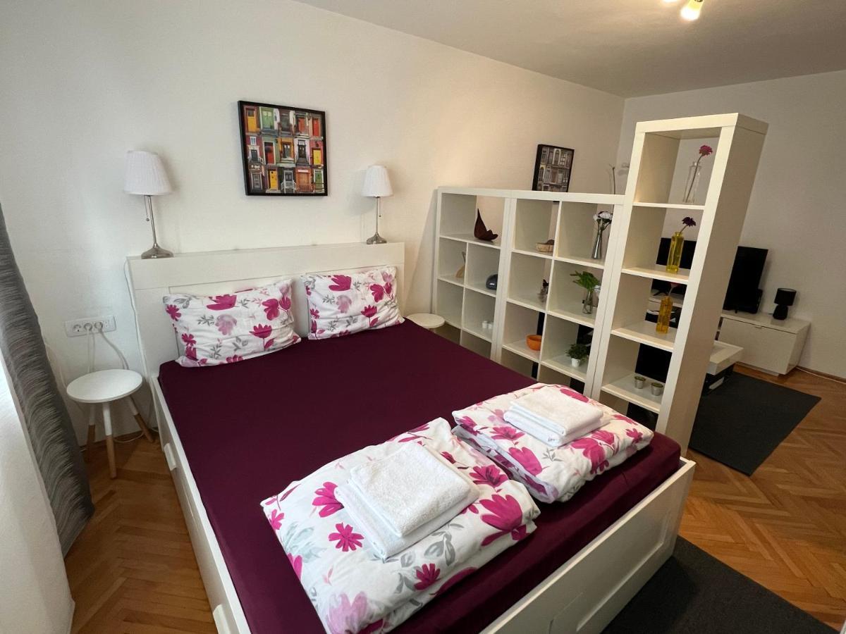 Apartman Melita Apartment Rijeka Exterior photo